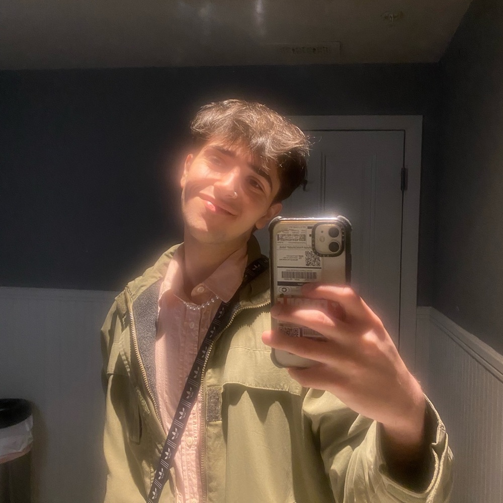 Meet your Posher, Justin